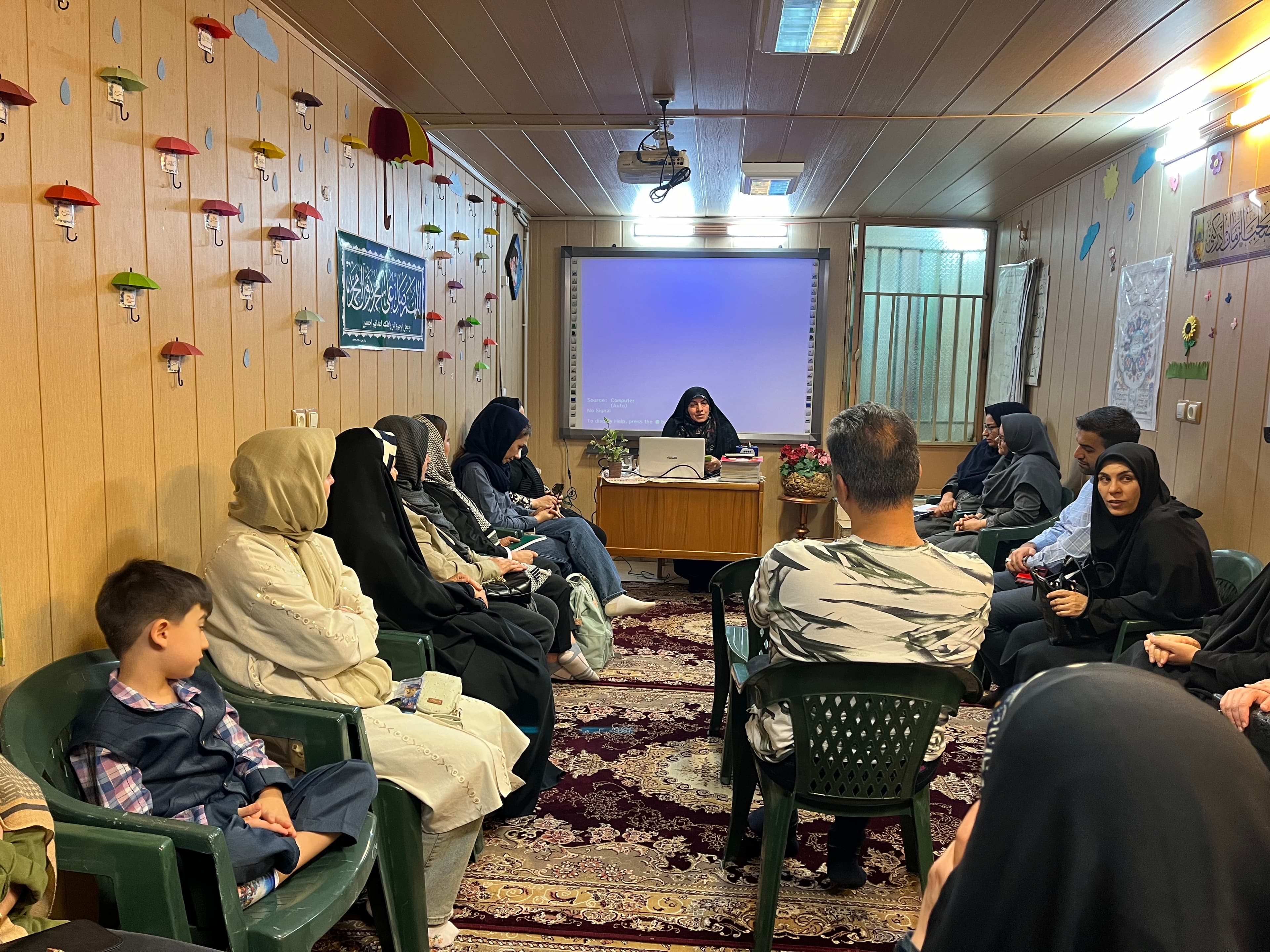 جلسات مشاور خانم پاکدل عزیز